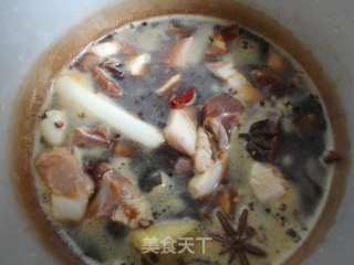 不用一滴油的美味红烧肉的做法步骤：1