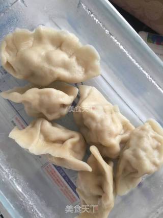 虾肉水饺的做法