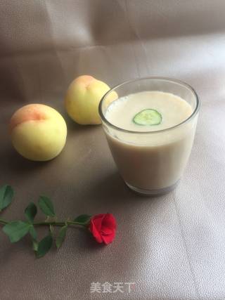 蜜桃奶昔的做法