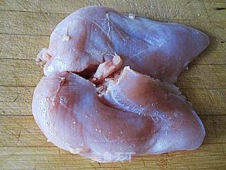 迷你脆底鸡肉比萨的做法步骤：2