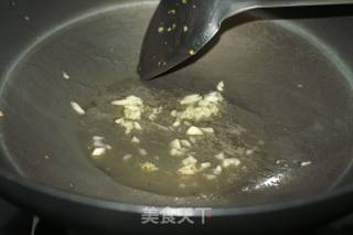 平菇炒鱼丸的做法步骤：3
