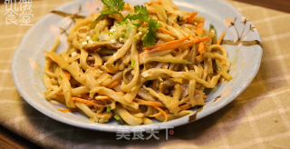 麻酱凉面的做法