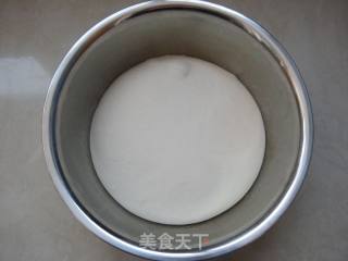 电饭锅版—发面红糖饼的做法步骤：3