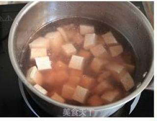 【奶香芡实香芋羹】 记忆里最美味的甜品原来是养生圣品的做法步骤：3