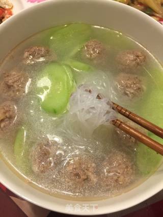 马蹄牛肉丸子汤的做法