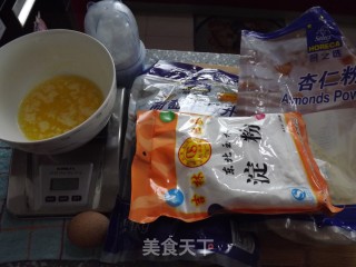 香酥杏仁饼的做法步骤：1