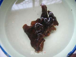 金黄诱人——家常豆腐的做法步骤：2