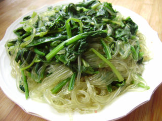 家常菜----菠菜炒粉条的做法步骤：9