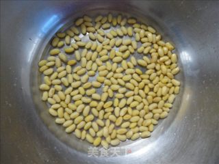 豆浆油条的做法步骤：4