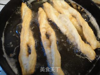 豆浆油条的做法步骤：10