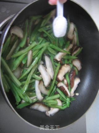 四季豆炒肉丝的做法步骤：8
