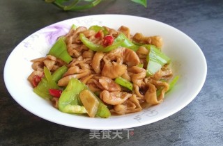尖椒肥肠的做法