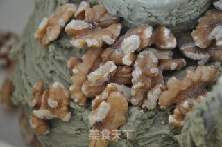抹茶核桃圆面包的做法步骤：4