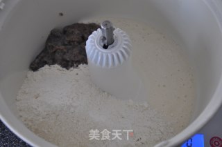 加了豆渣的Ciabatta的做法步骤：2