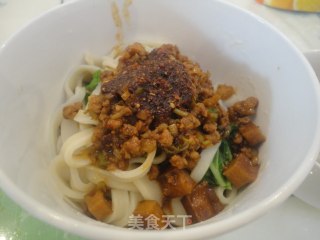 炸酱面的做法步骤：7