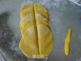 紫薯玫瑰馒头的做法步骤：5