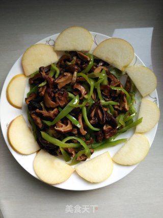 香菇炒辣椒的做法