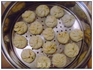 香菇韭菜猪肉包的做法步骤：10