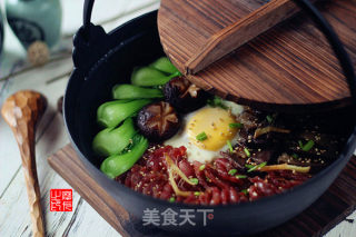 人气腊味料理【广式腊味煲仔饭】的做法