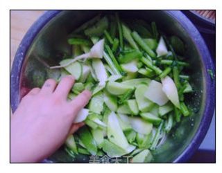 一卤鲜咸菜的做法步骤：6