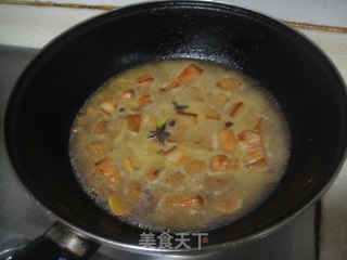 家常红烧肉的做法步骤：4