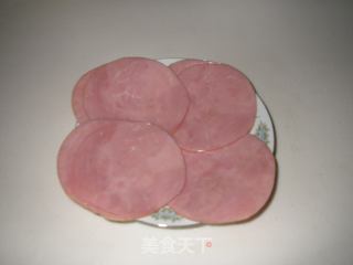 火腿炒蛋的做法步骤：2