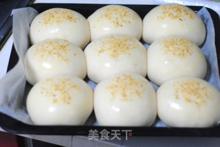 【炼奶胚芽小餐包】的做法步骤：9