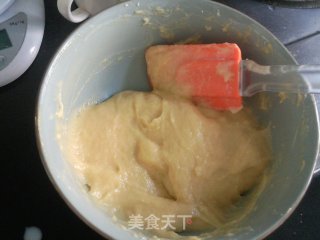 小小纸杯蛋糕带来满屋子的蛋糕香味的做法步骤：2