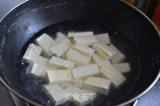 鲜香开胃的香辣豆腐的做法步骤：1