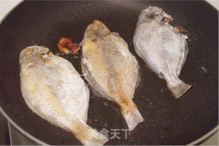 家常美味 香煎芒鱼的做法步骤：5