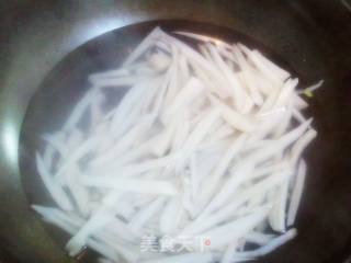 芹菜藕丝的做法步骤：3