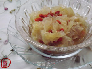 银耳枸杞汤的做法步骤：8