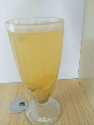 懒鬼柠檬百香果的做法
