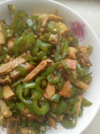 辣椒炒肉的做法