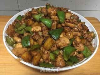 炒鸡腿肉的做法