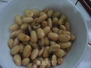 豇豆炒黄豆的做法步骤：2