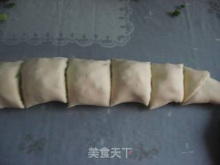 葱香花卷的做法步骤：6