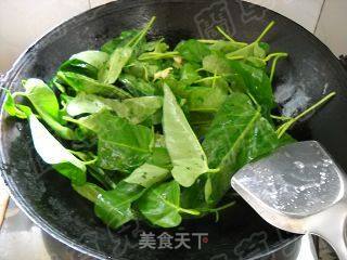 玫瑰腐乳炒雍菜的做法步骤：5