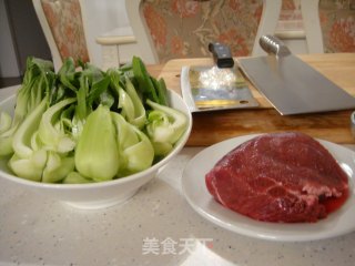 黑椒蚝油牛肉的做法步骤：1