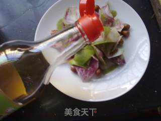 凉拌花生萝卜皮的做法步骤：7