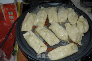 鸡肉锅贴的做法步骤：15