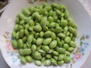 雪菜毛豆的做法步骤：2