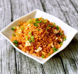 辣白菜炒饭的做法