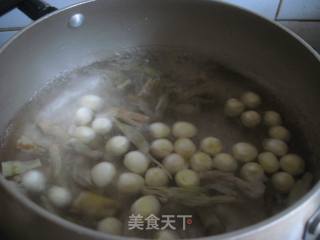 新鲜莲子汤的做法步骤：5