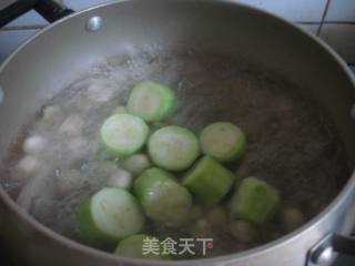 新鲜莲子汤的做法步骤：6