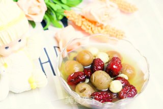红枣桂圆莲子汤的做法
