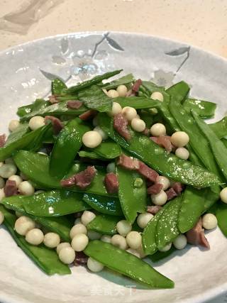 鸡头米炒荷兰豆的做法