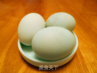 黄金虾的做法步骤：2