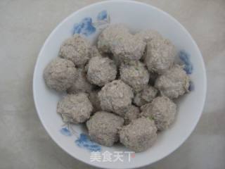 【冬季养生菜】—养生牛肉丸汤的做法步骤：6