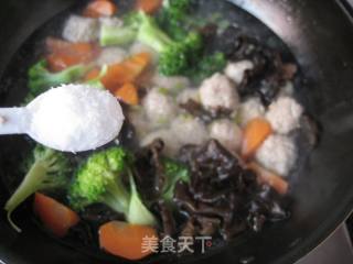 【冬季养生菜】—养生牛肉丸汤的做法步骤：13